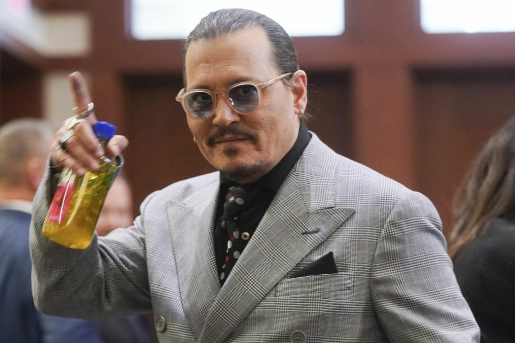 Cannes tiende la alfombra roja a Johnny Depp, pero ¿será el público igual de acogedor?