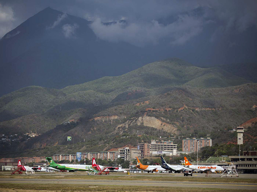 Levantan restricciones para operaciones aéreas en Venezuela
