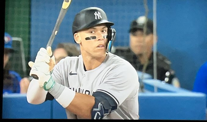 Aaron Judge lleva 5 jonrones en los últimos 4 juegos y mete a los Yankees en racha ganadora