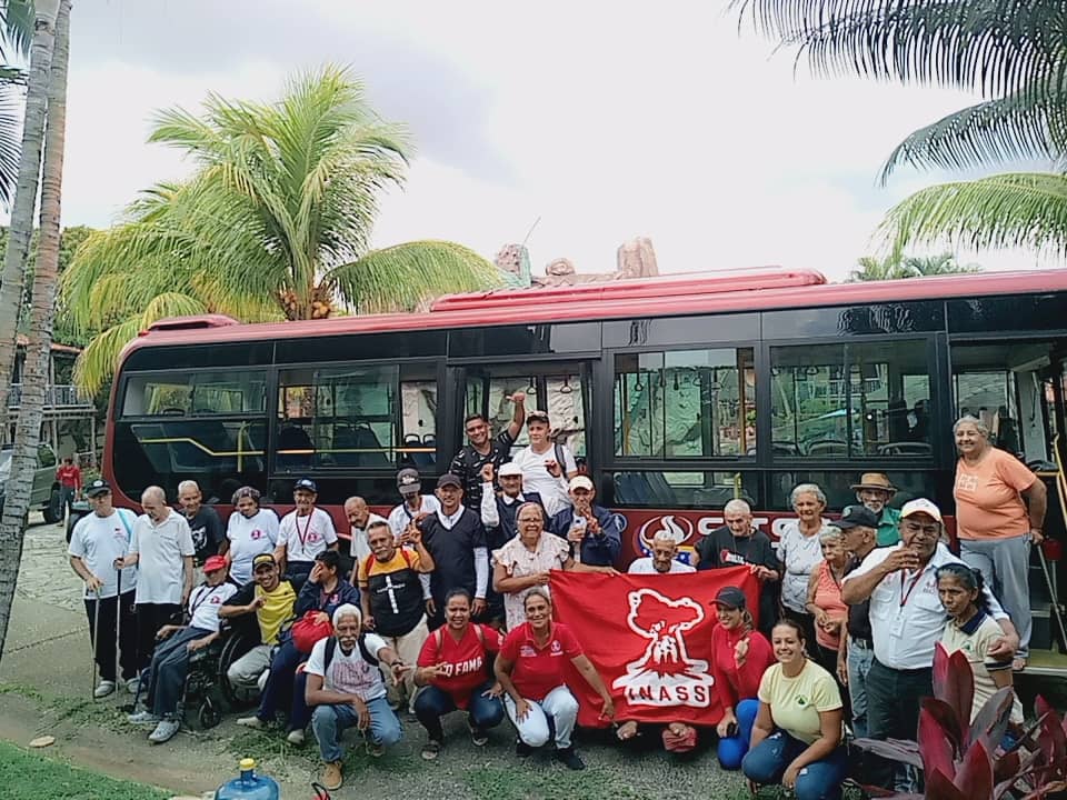 Abuelos de Cojedes celebran mes del Adulto Mayor
