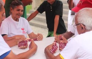 Adultos mayores celebraron su Día en el Monumento a la Paz de Trujillo