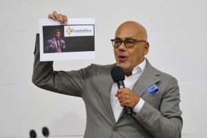 Aprueban en primera discusión ley para proteger activos en el extranjero