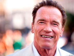 El mensaje de Arnold Schwarzenegger a Venezuela tras el estreno de la serie "Fubar" en Netflix