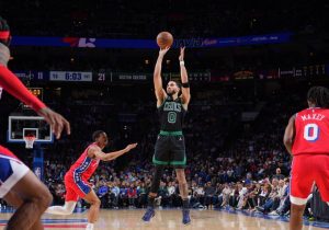 Boston toma ventaja ante Filadelfia y Phoenix descuenta ante Denver