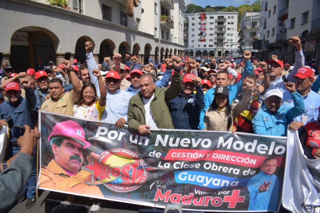 Clase trabajadora comienza a concentrarse en Caracas