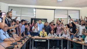 Comisión Electoral de la UCV entregó informe tras fracaso del 26-M