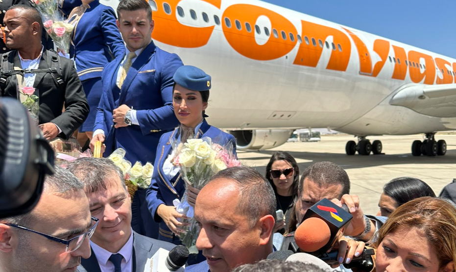 Vuelo comercial de Conviasa aterrizó en Damasco