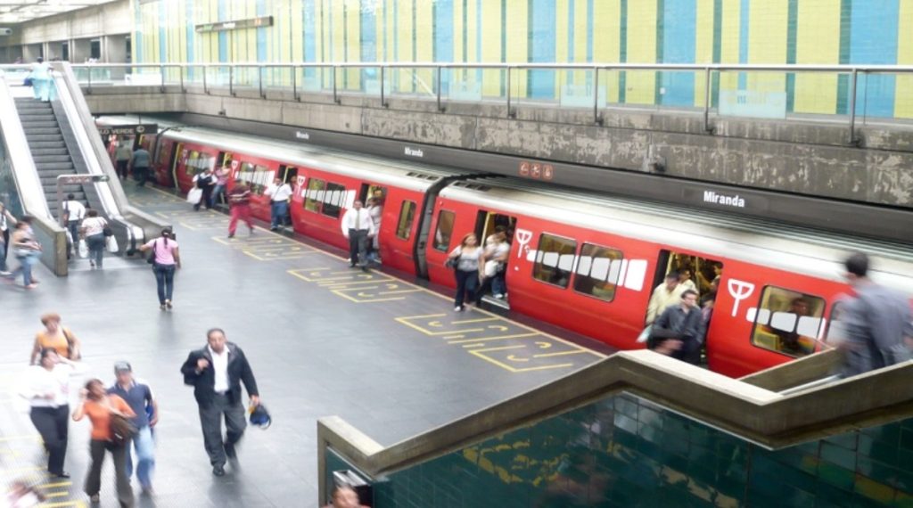 El Metro de Caracas ajusta su tarifa a 4 bolívares por viaje