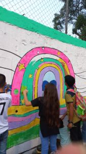 En Valles del Tuy replican murales de niños y niñas con TEA