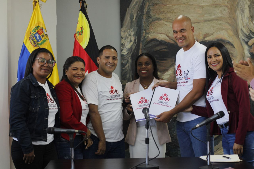 Entregan informe con resultados de la Consulta Popular Miranda