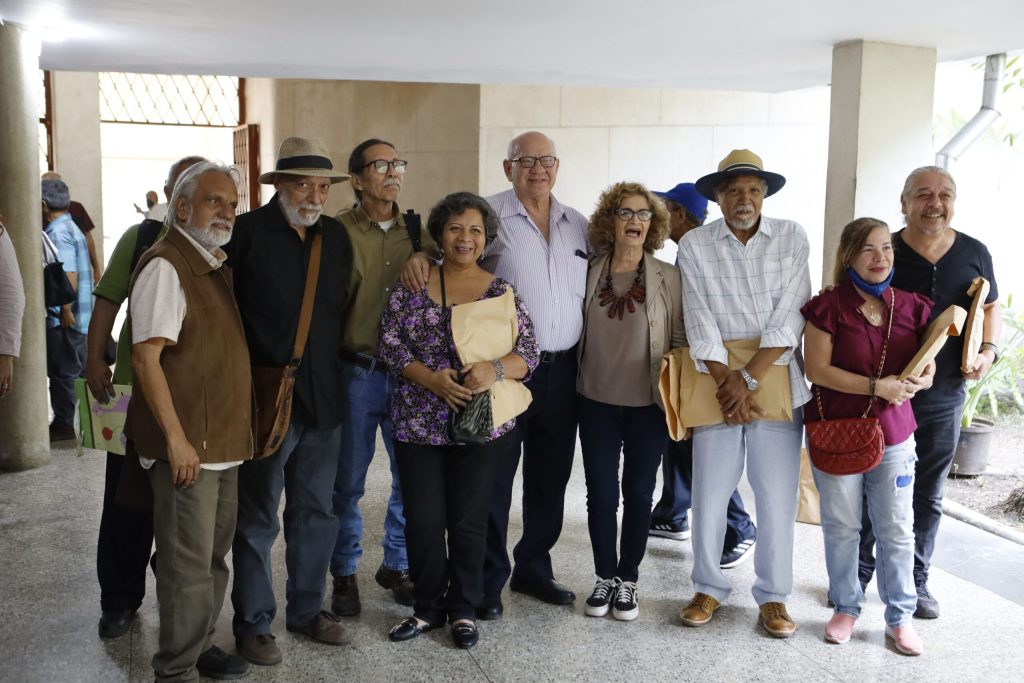 Entregaron reconocimientos y recordaron legado de Reverón