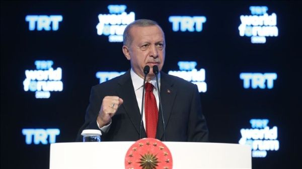 Erdogan ejerció su derecho al voto en comicios generales de Türkiye