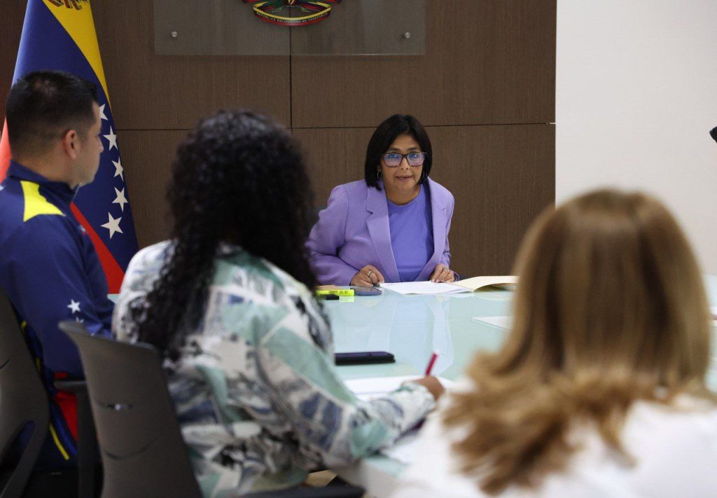 Evalúan planes y propuestas de la Gran Misión Mujer Venezuela