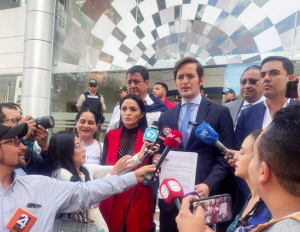 Exsambleístas de Ecuador demandan a Lasso ante la Corte Constitucional