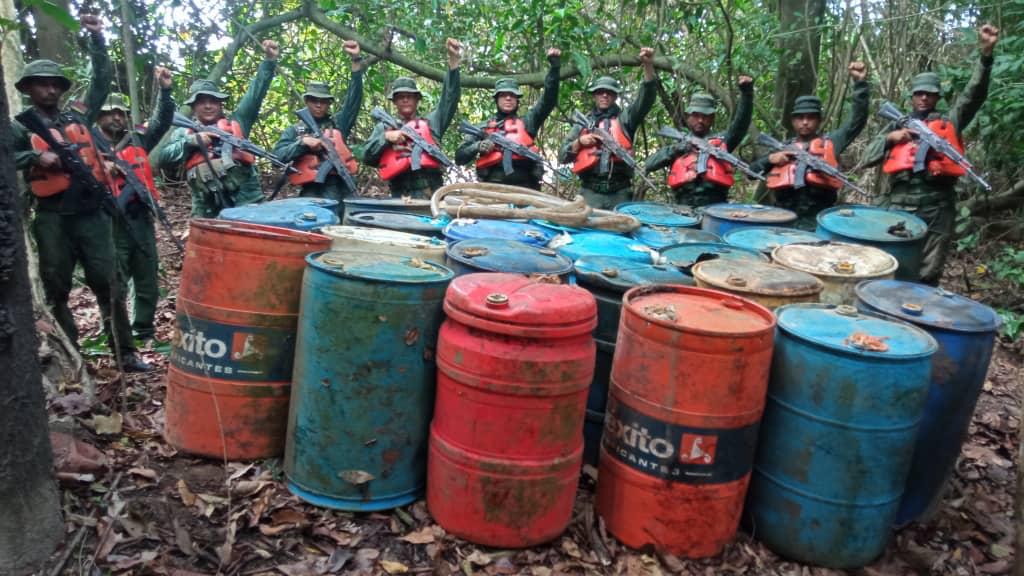 Fanb incauta más de 5 mil litros de combustible en Zulia