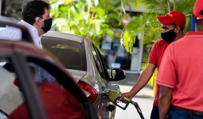 La Asamblea Nacional le echa el ojo a las estaciones de servicio de gasolina