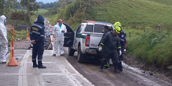 Impacto de rayo deja dos muertos y varios heridos en Colombia