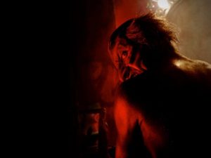 Se prepara un spin-off de Insidious protagonizado por Mandy Moore y Kumail Nanjiani