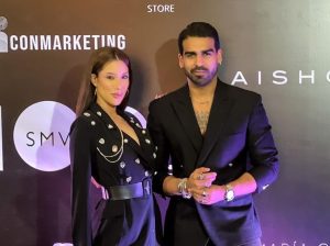 Jesús de Alva entregó la roca a su novia en el concierto de Melendi