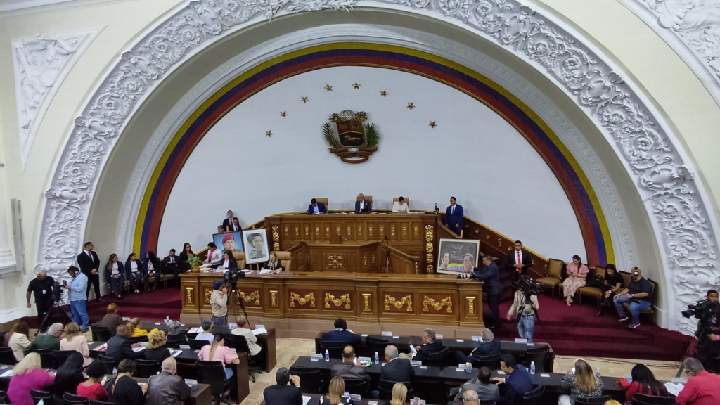 La democracia comunal es el futuro de Venezuela