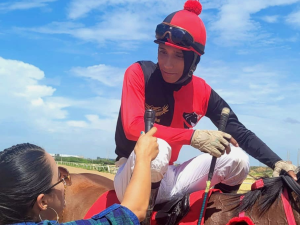 Leomar Sangronis regresa con seis compromisos