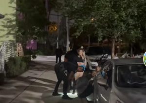 El terrorifíco hallazgo de un venezolano en el baño de su hogar en Miami (VIDEO)