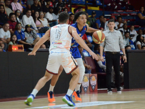 Osbel Caraballo se une a leyendas