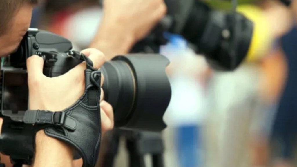 Presidente Maduro felicita a los reporteros gráficos en su día