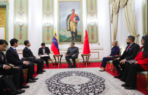 Presidente Maduro recibe delegación del partido comunista de China