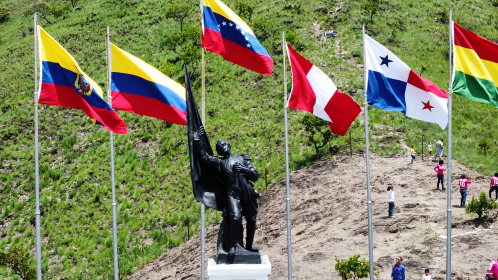 Reinauguran monumento a Atanasio Girardot en Carabobo