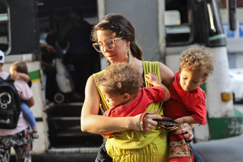 Réplica | Aclaratoria sobre el reportaje “Madres criollas guerrean a diario por sus hijos”