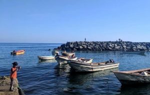 Reportan tres pescadores desaparecidos en Chuspa