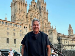 Ricardo Montaner brinda detalles de "Yo no fumo"