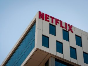 Sindicato de Guionistas amenaza con parar producciones