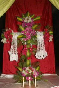 Tuyeros veneran la Cruz desde hace más de 150 años