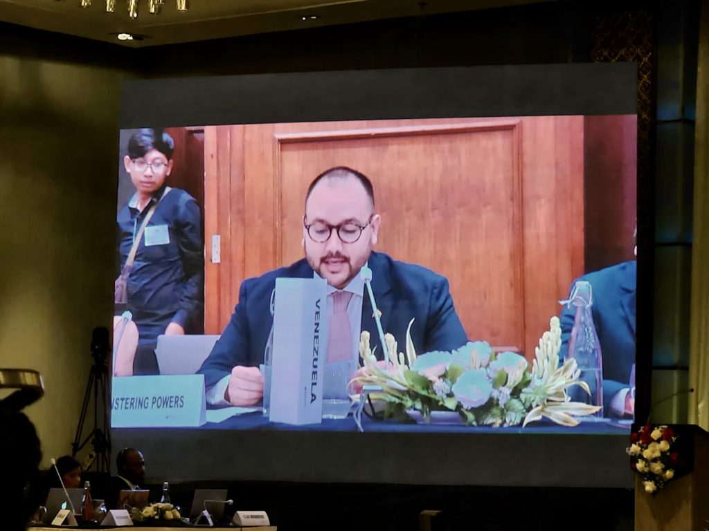 Venezuela reitera compromiso por la autodeterminación de los pueblos