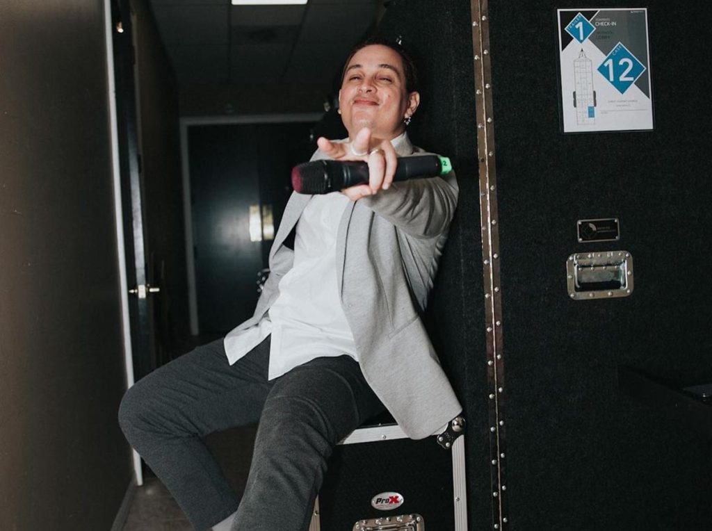 Víctor Drija celebró que padres recibieron premio por carrera