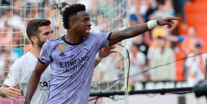 Identifican a tres sujetos por insultos racistas a Vinícius en España