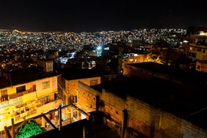 Reportan enfrentamiento entre funcionarios policiales y la banda de Wilexis en Petare