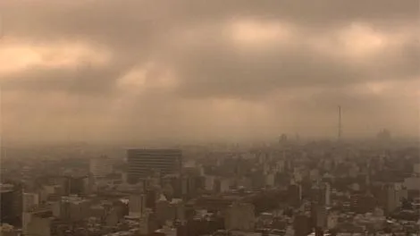 ¿En julio 2023 ? La alarmante predicción de un viajero en el tiempo que asegura que los cielos se cubrirán de humo y ceniza