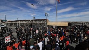 EEUU apura preparativos para llegada de migrantes cuando expire norma fronteriza