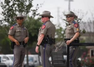 El autor de la masacre del centro comercial de Texas
