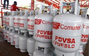 Maduro reconoció deficiencias en distribución de gas doméstico