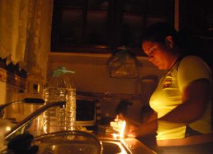 Fuerte bajón eléctrico estremeció la noche de toda Venezuela el sábado