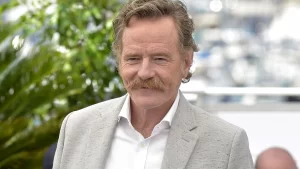 Bryan Cranston dice que cerrará su productora y venderá la mitad de su marca de mezcal en 2026