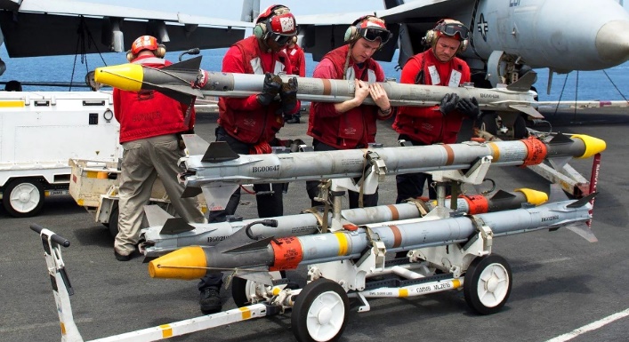 Canciller taiwanés dice que EEUU arma a su país