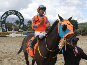 Capriles mantuvo el ritmo ganador