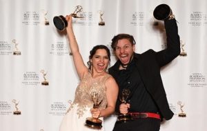 Pareja venezolana Carlos Osuna y JesyElen Veitia ganaron 4 premios Emmys en Las Vegas