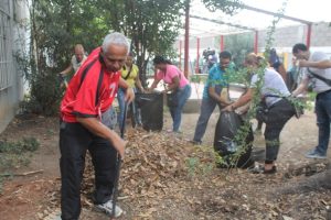 Certifican avances en recuperación de escuela en Caracas