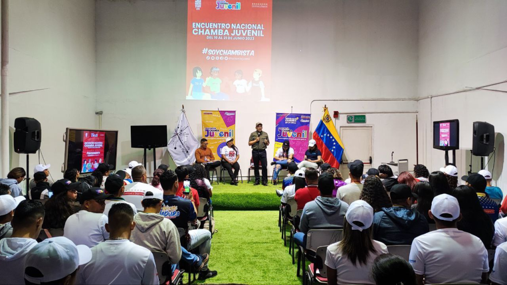 Chamba Juvenil evalúan estrategias para el desarrollo laboral